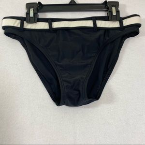 La Blanca Bikini Bottom underwear Woman’s bikini bottoms black belted size 8